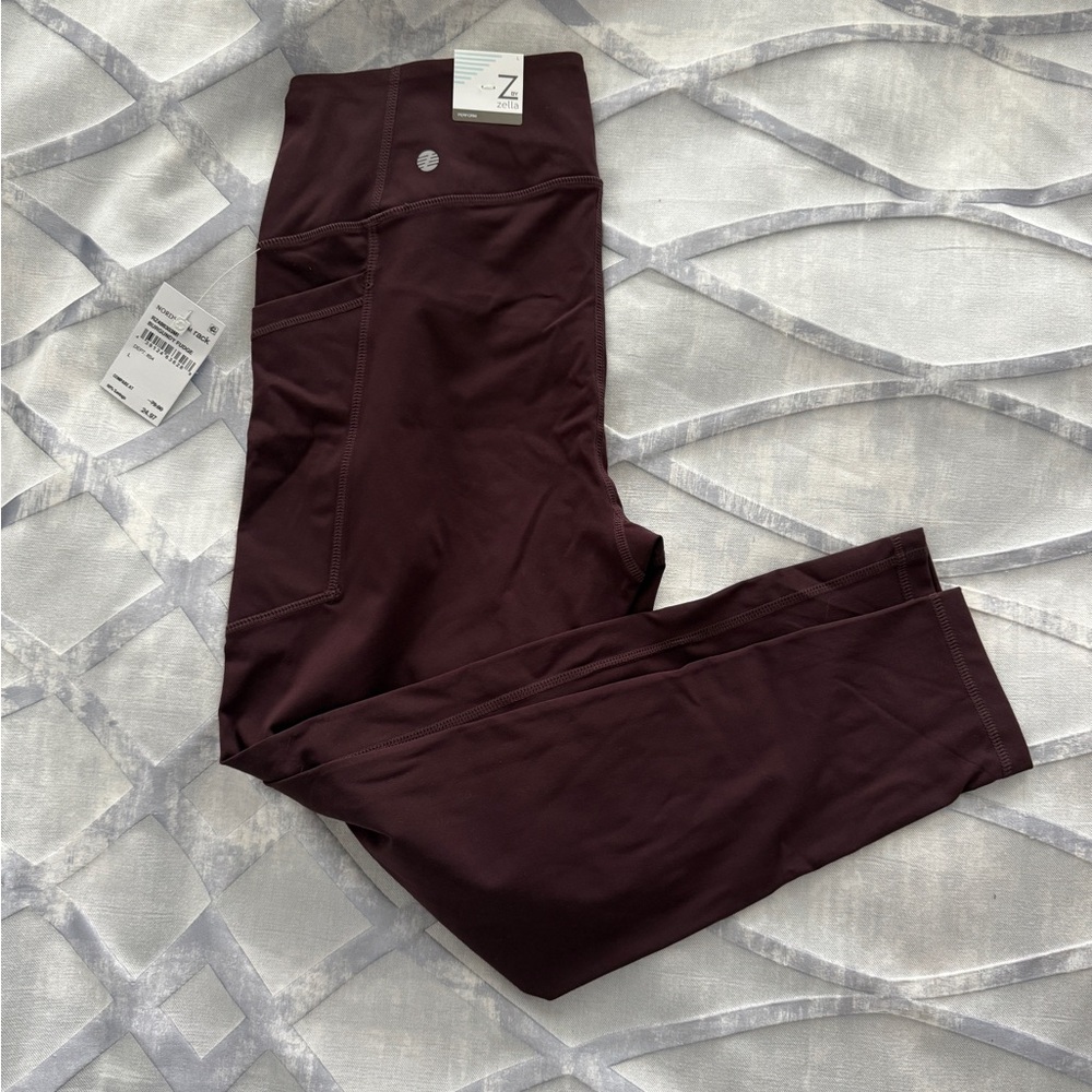 Z by Zella Chocolate Brown leggings.  NWT. Side pockets.  Size large. 7/8 length